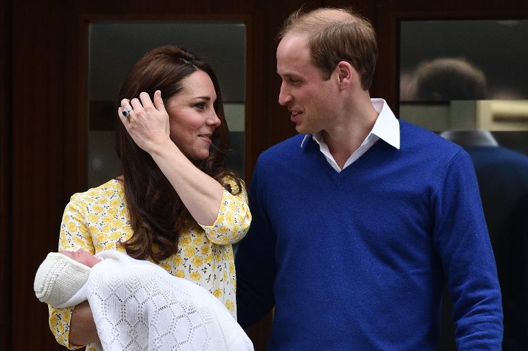 تولد فرزند جدید نوه ملکه بریتانیا/تصاویر