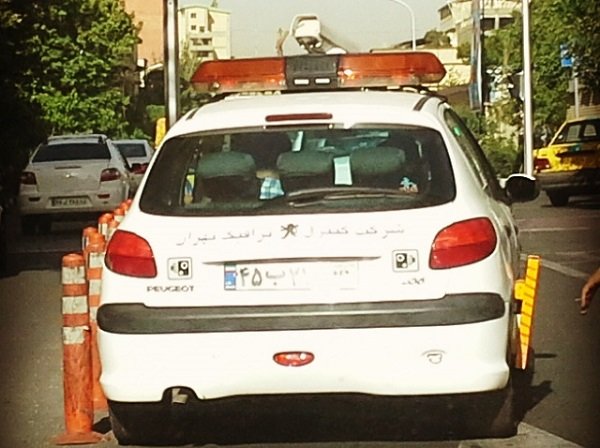 ماشین پلیس‌هـای دوربین‌دار در تهران چه می‌کننـد؟/عکس