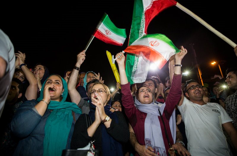 23 تیر، آغاز لبخند و آشتی ایران با جهان/باید و نبایدهای دولت بعد از توافق‌هسته‌ای