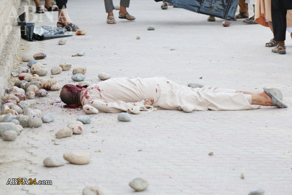سنگسار مرد عراقی به‌ جرم زنا توسط داعش+تصویر