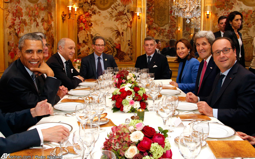 شام اولاند و اوباما در رستورانی در پاریس/تصویـر
