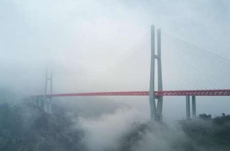 ساخت بزرگترین پل معلق جهان در چین +تصاویر