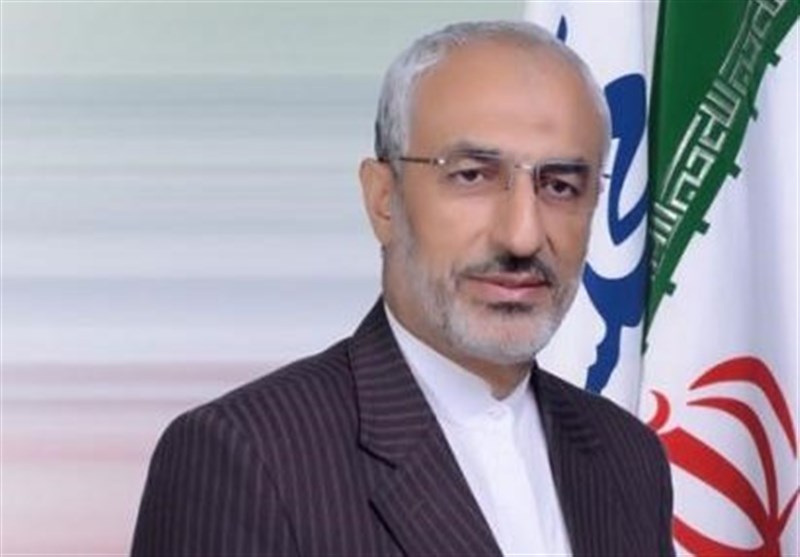 وزیر احمدی‌نژاد برای انتخابات ریاست‌جمهوری ۹۶ اعلام کاندیداتوری کرد+تصویر
