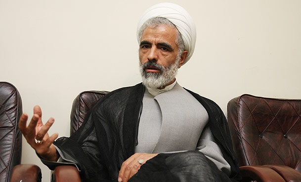 روحانی در انتخابات پیروز می شود/تجربه نشان داده که دولت ها دو دوره ای هستند