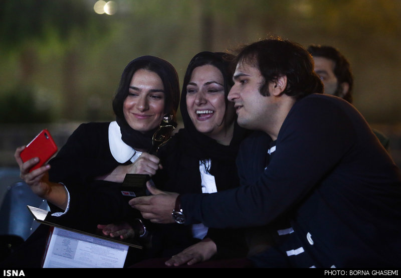 تصاویر/علی مصفا و لیلا حاتمی در جشن عکاسان سینما