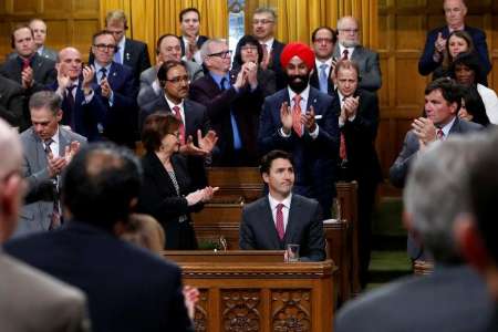 عذرخواهی نخست‌وزیر کانادا از بدرفتاری خود