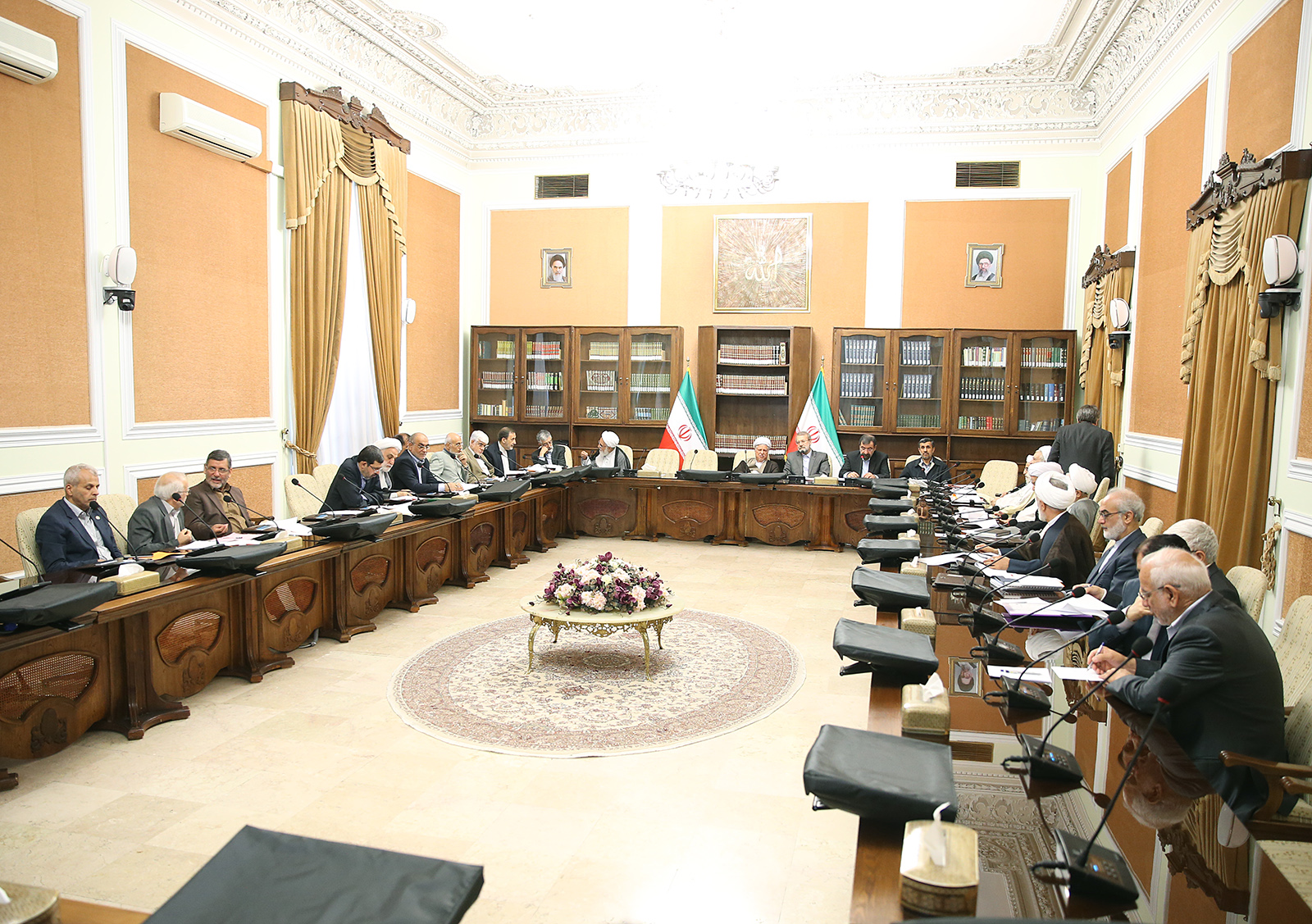 تشکیل جلسه مجمع تشخیص مصلحت نظام