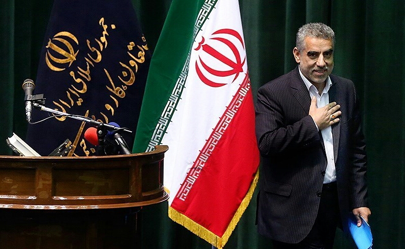 جزئیات پاداش‌ و پول‌های خاص وزیر احمدی‌نژاد که حالا طلب‌کار دولت روحانی شده!