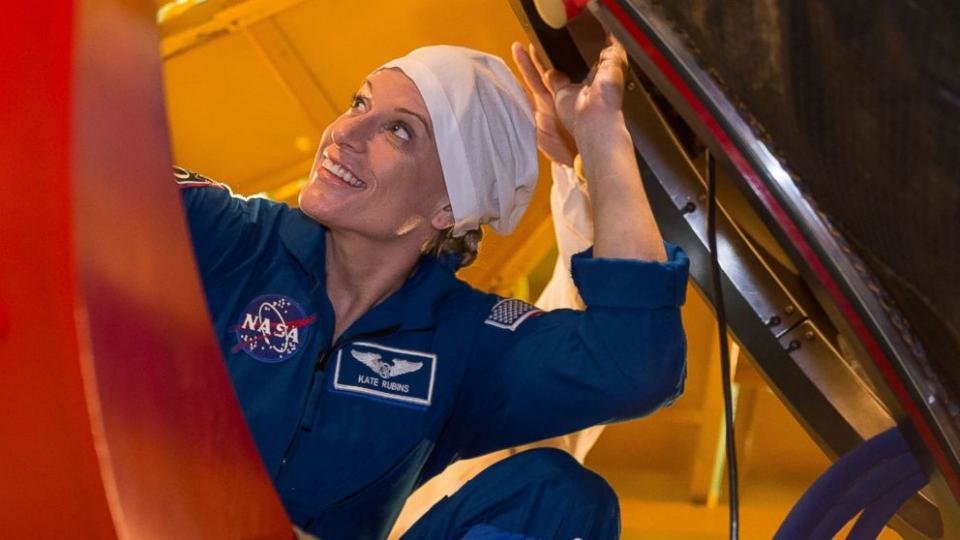 پنجاه‌ونهمین فضانورد زن به فضا سفر می‌کند+تصویر