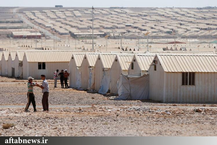 تصاویر/ آنجلینا جولی در بازدید از اردوگاه آوارگان سوری