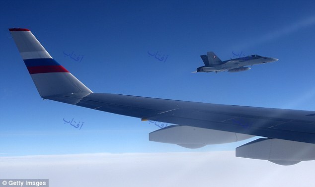 اسکورت هواپیمای پوتین توسط جنگنده‌های سوئیسی