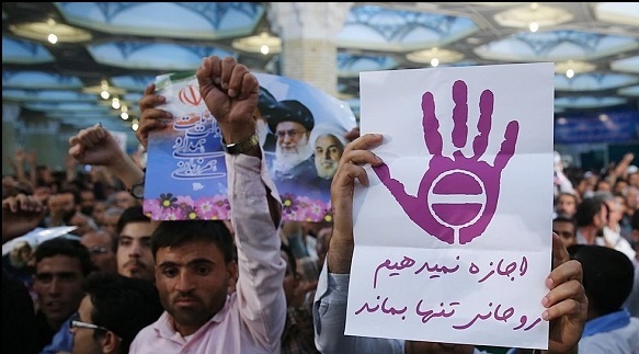 صف‌آرایی محافظ‌کاران دربرابر رئیس‌جمهور/روحانی تحت فشار است