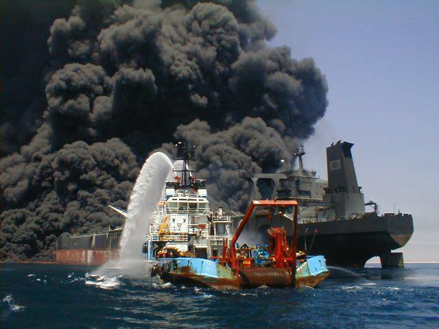 پایان تلخ تراژدی سانچی؛ نفتکش ایرانی غرق شد/سرنوشت نامعلوم پیکر ۳۲ پرسنل