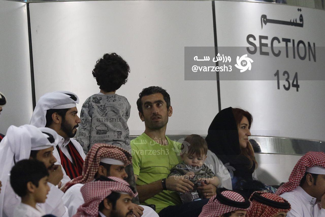تصویری از حمایت خانوادگی مجتبی جباری از استقلال در قطر