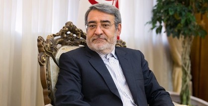 وزیرکشور: ممنوعیت ورود بانوان به استادیوم ها باید رعایت شود/کسانی که به ورزشگاه مراجعه کردند دستگیر نشدند،در جای مناسبی نگه داری شدند/در بحث حجاب هیچ برخورد قهری صورت نگرفت وزیرکشور: ممنوعیت ورود بانوان به استادیوم ها باید رعایت شود/کسانی که به ورزشگاه مراجعه کردند دستگیر نشدند،در جای مناسبی نگه داری شدند/در بحث حجاب هیچ برخورد قهری صورت نگرفت