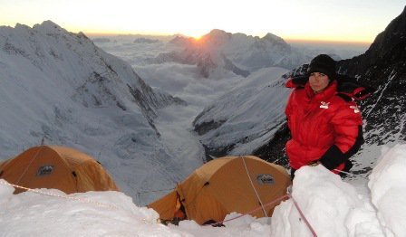 بانوی کوهنورد ایرانی منتظر صعود به دائولاگیری+تصویر