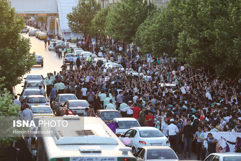 عکس/ شادی مردم پس از انتخابات ۲۹ اردیبهشت - استانها