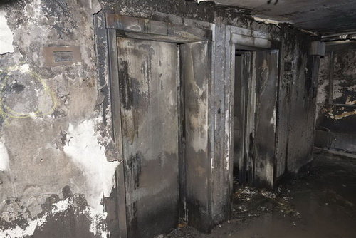 تصاویری از داخل ساختمان سوخته گرنفل