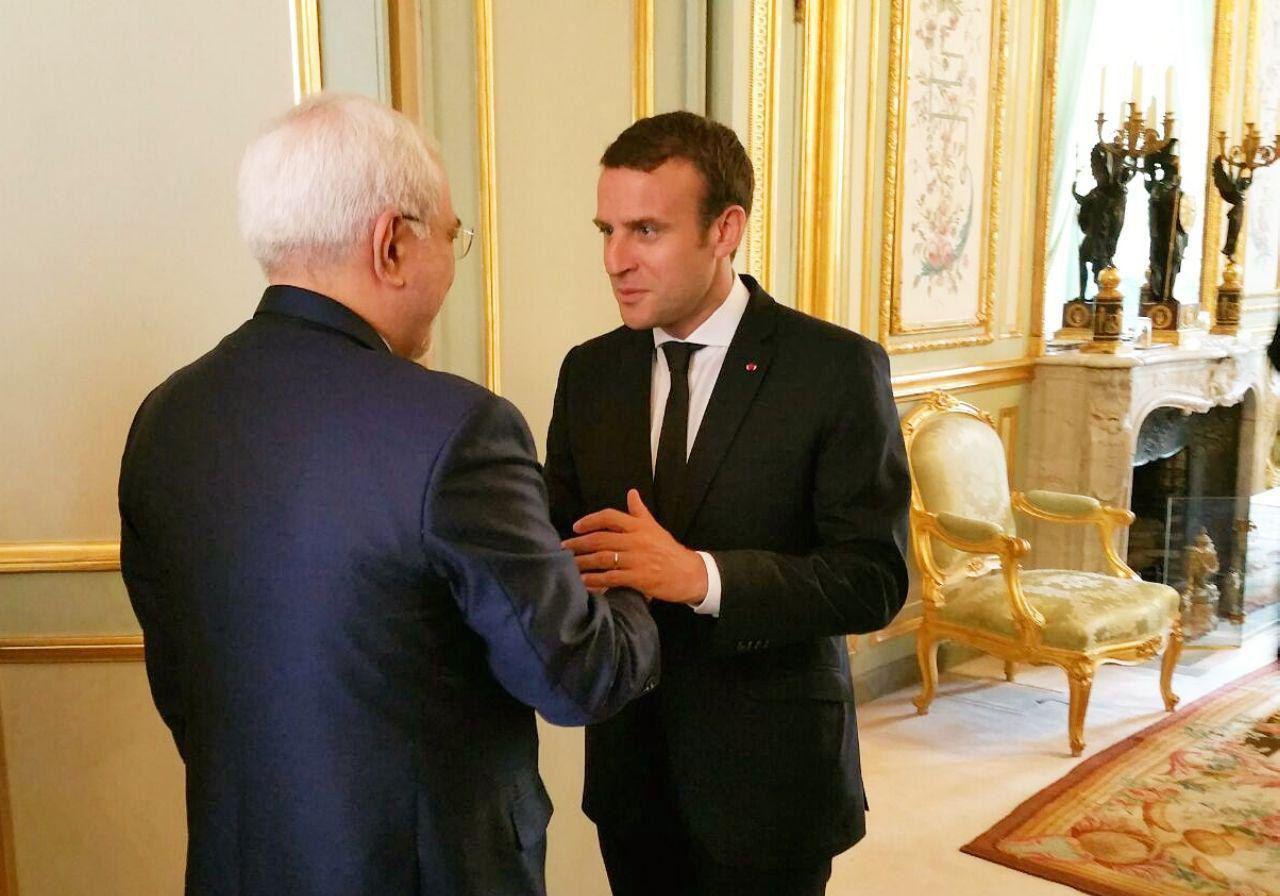 پیام روحانی به رییس‌جمهور فرانسه/جزئیات دیدار ظریف و مکرون/ظریف: دیدار خوبی بود