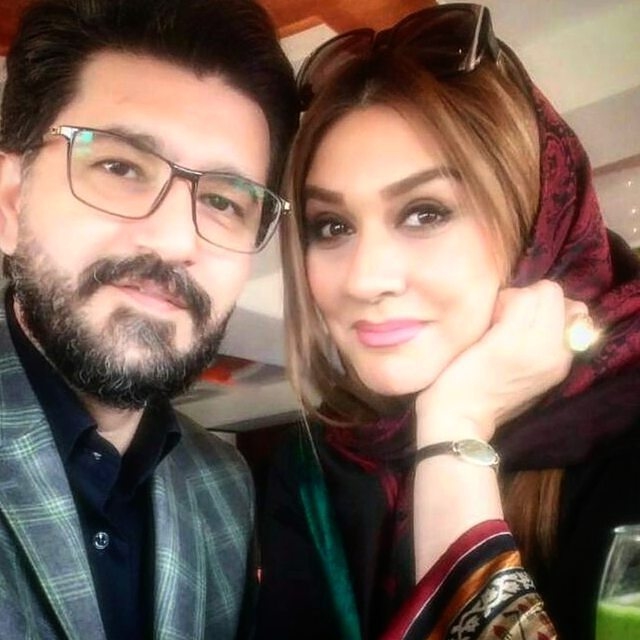 مجری معروف در کنار همسرش/ عکس