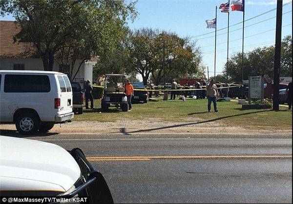 تیراندازی خونبار در تگزاس آمریکا/۲۷ نفر کشته شدند