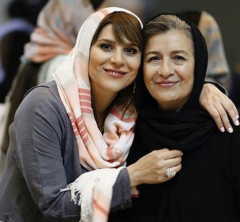 «سحر دولتشاهی» در کنار مادرش /عکس