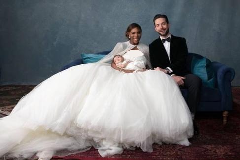 ورزشکار سرشناس زن پس از بدنیا آمدن فرزندش, ازدواج کرد! عکس