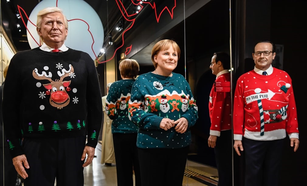 عکس/ترامپ، مرکل و اولاند با لباس‌های رنگی کریسمس