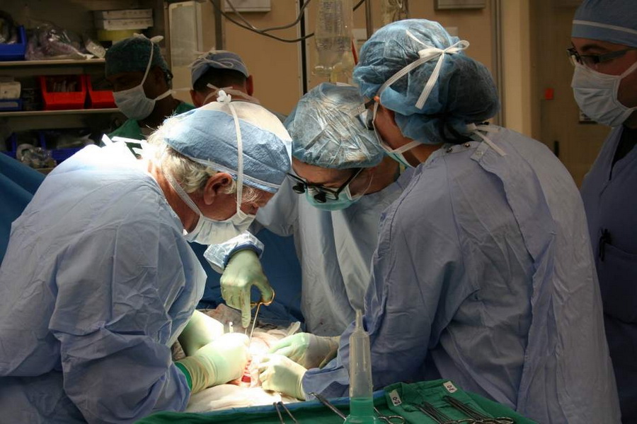 عمل تومور قلب و کلیه بدون جراحی در ایتالیا انجام شد