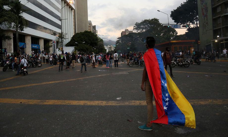 بحران و بزرگ در کاراکاس| 5 سنارویی احتمالی که می‌تواند برای آینده ونزوئلا اتفاق بیفتد