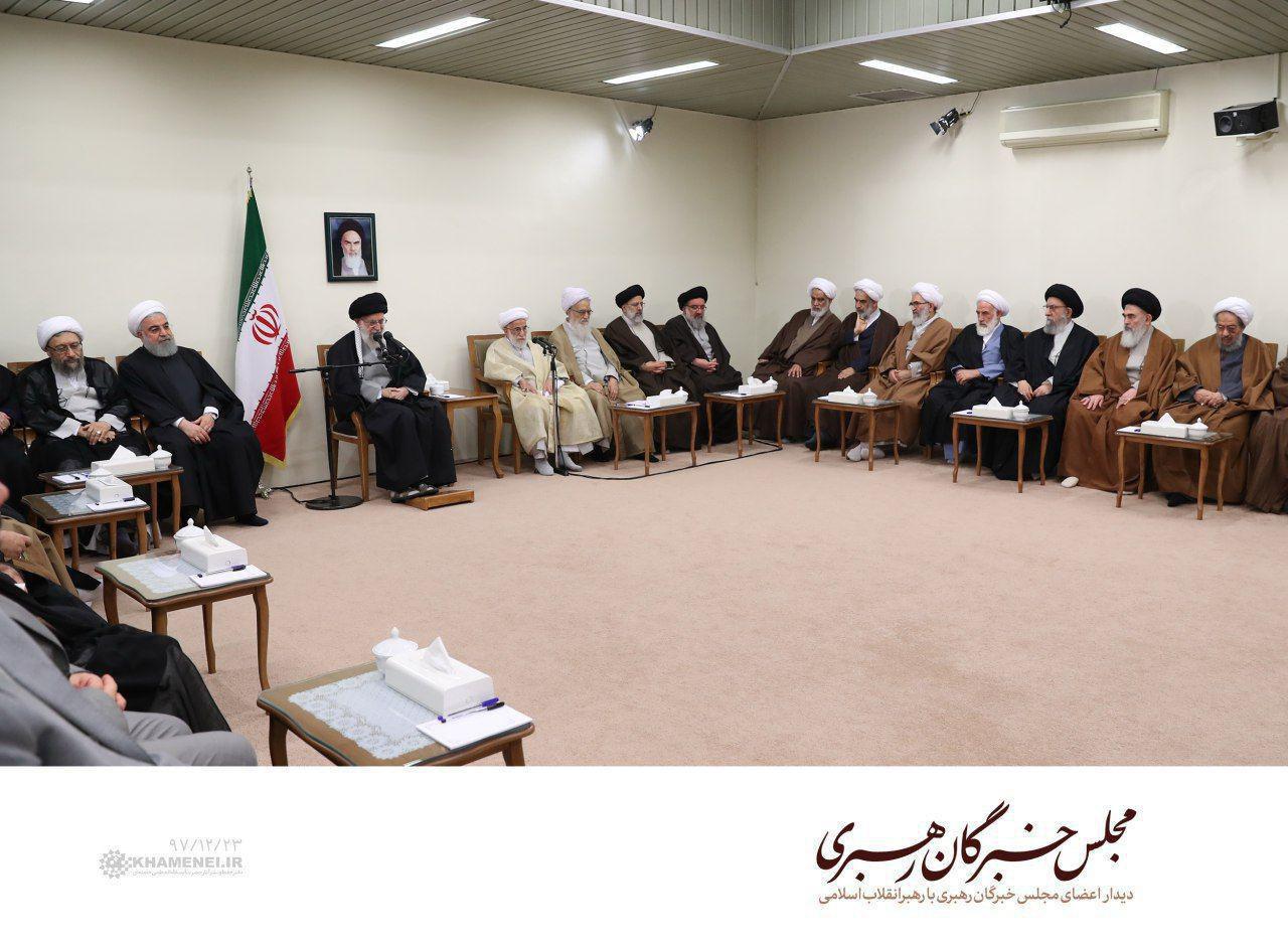 رئیس و اعضای مجلس خبرگان با رهبر انقلاب دیدار کردند+عکس