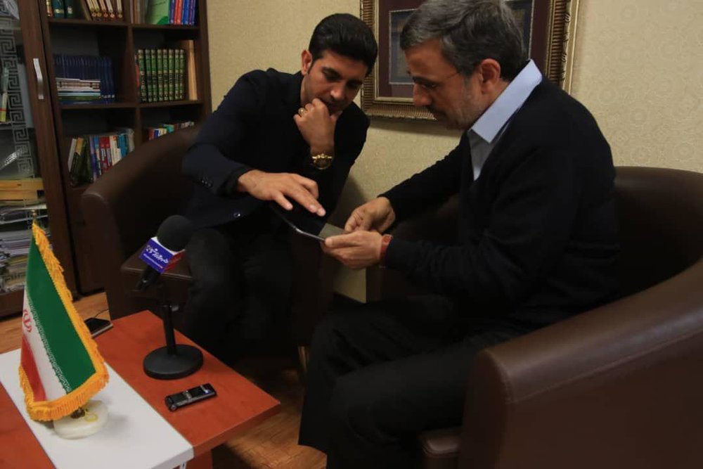 احمدی‌نژاد: استقلالی هستم| بازی پرسپولیس و السد به ورزشگاه می‌روم