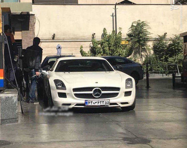 خودروی لوکس آلمانی در تهران/عکس