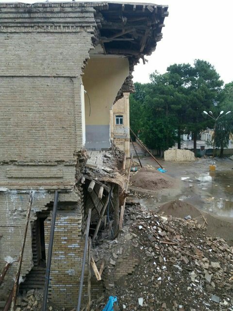 تخریب دیوار سربازخانه خرم‎آباد+عکس