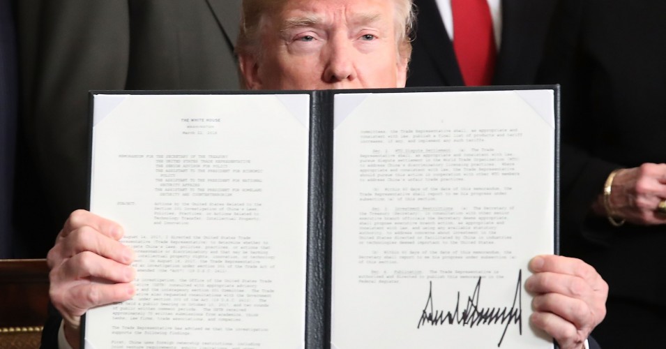 پیام کنگره به دونالد ترامپ: مجوز قانونی برای شروع جنگ با ایران را ندارید