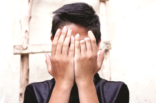 کودکان این روستا بیخ گوش تهران، انگشت‌هایشان را حین کار از دست می‌دهند! / عکس