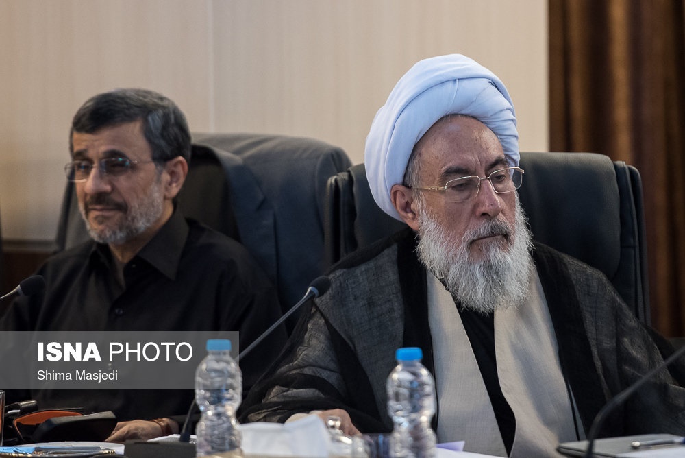 عکس/ احمدی نژاد در جلسه امروز مجمع تشخیص مصلحت نظام