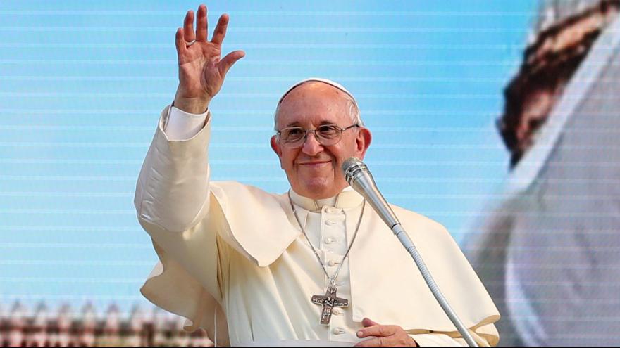 انتقاد پاپ فرانسیس از مافیا در جزیره سیسیل: نمی‌توان هم خدا را پرستش کرد و هم عضو مافیا بود!