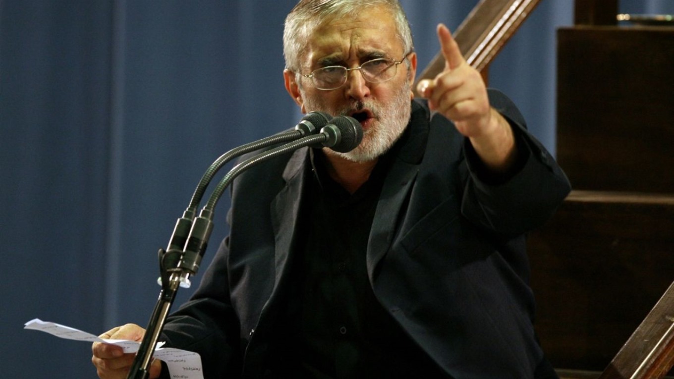 ادامه ماجرای جنجالی فیضیه در تهران| تهدید رئیس‌جمهوری به قتل از سوی مداح مشهور تهران!