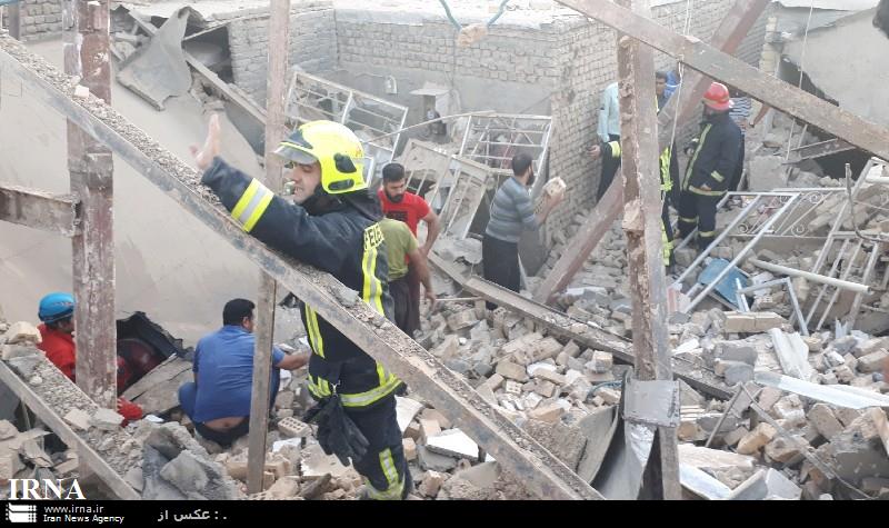 تخریب 3 منزل مسکونی در مشهد/10 نفر کشته شدند