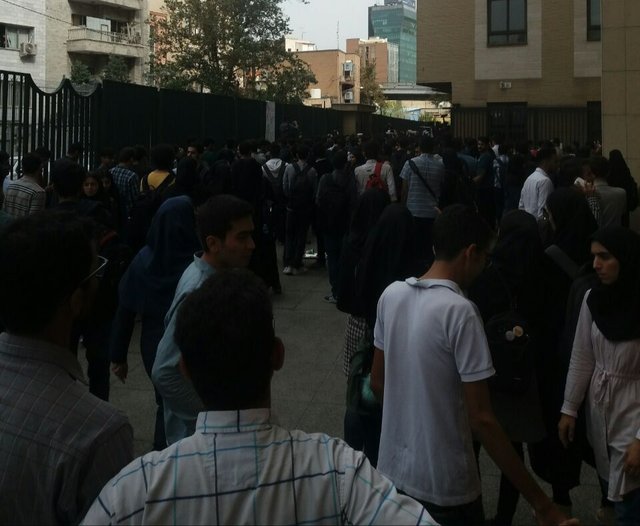 تجمع اعتراضی دانشجویان دانشگاه امیرکبیر+تصاویر