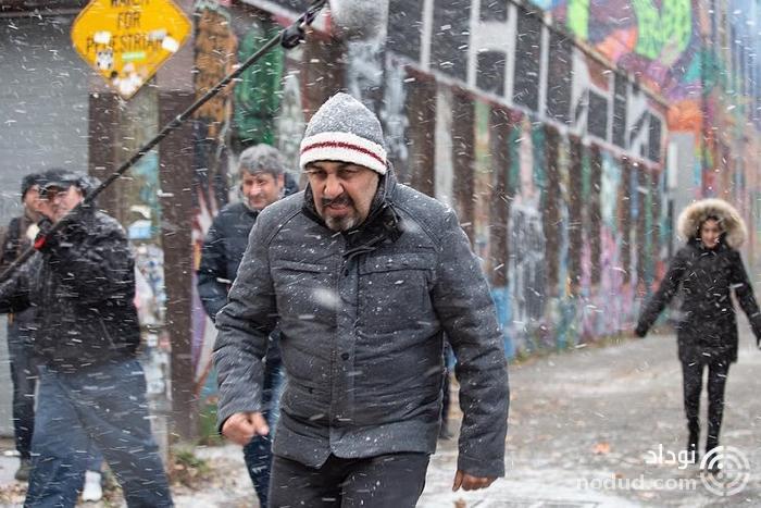 گیر افتادن رضا عطاران در برف کانادا + عکس