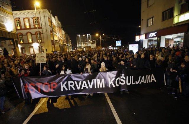 تظاهرات هزاران نفری در صربستان علیه رئیس جمهور