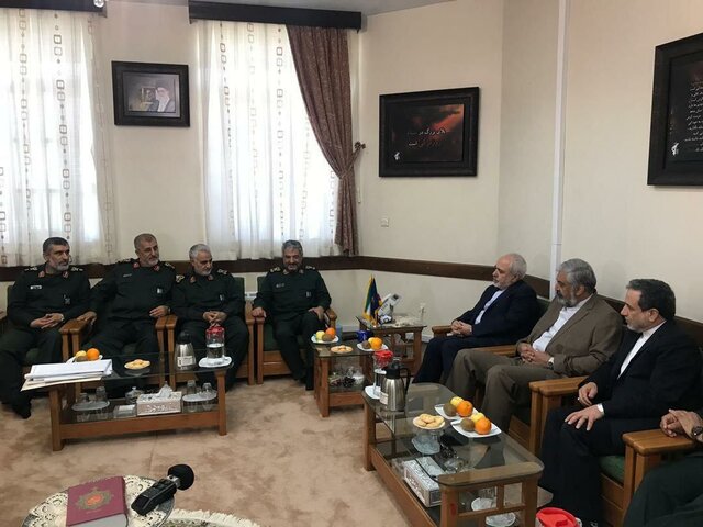 دیدار وزیر خارجه با فرمانده سپاه پاسداران