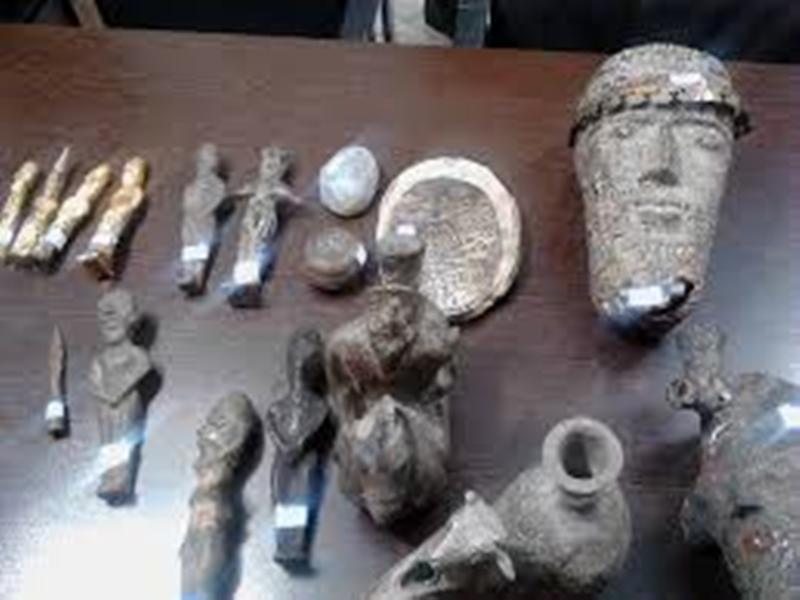 کشف عتیقه‌های چهار هزار ساله در رودسر