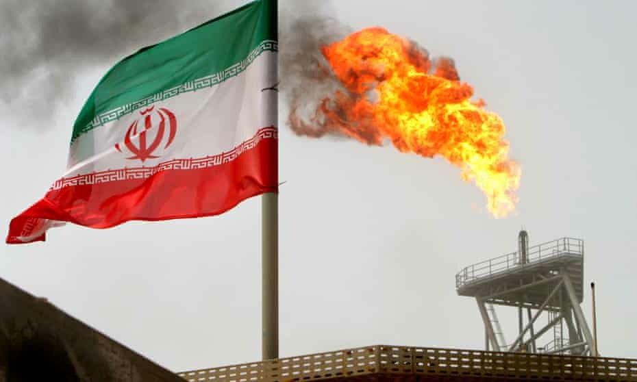 بازتاب گسترده عدم تمدید معافیت نفتی ایران| چه کسی سود می‎برد و چه کسی ضرر می‌کند؟ خروج از برجام اکنون به نفع ایران است؟