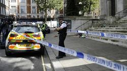 حمله با چاقو مقابل وزارت کشور بریتانیا