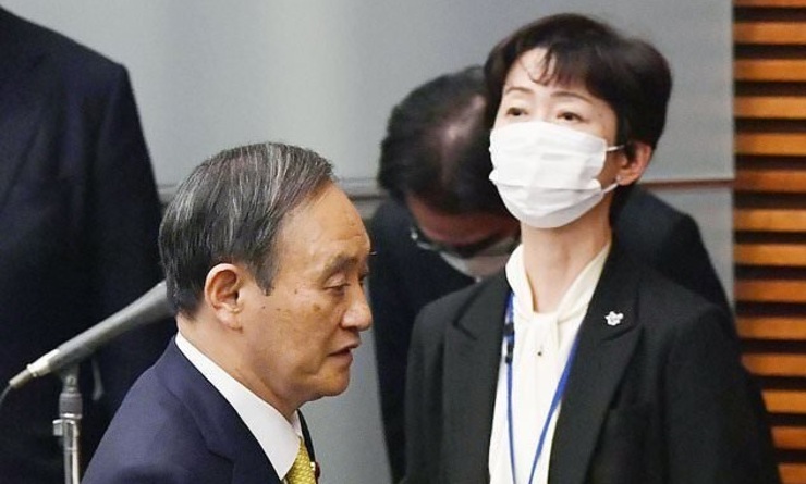 نخست وزیر ژاپن باز هم بابت رسوایی مهمانی پر هزینه پسرش عذرخواهی کرد