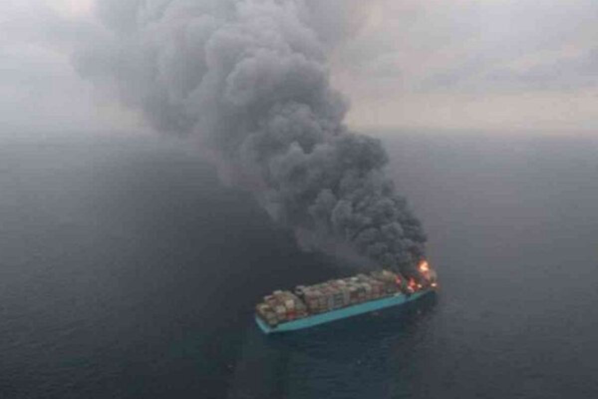 آتش‌سوزی در کشتی اسرائیلی در نزدیکی ساحل کانادا