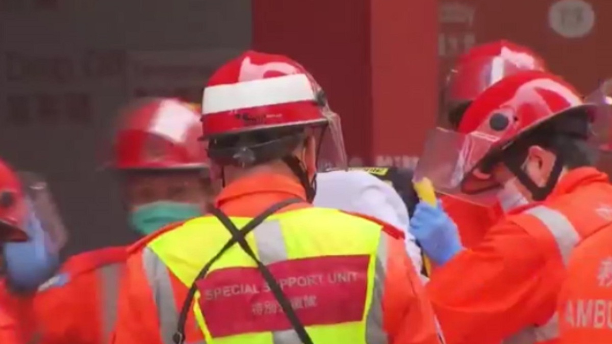 فیلم| مهار آتش و امدادرسانی در هنگ کنگ